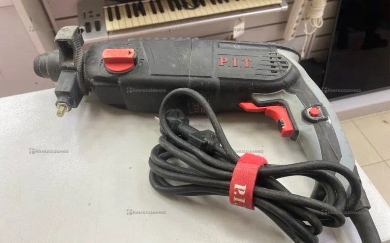 Перфоратор PIT 850W