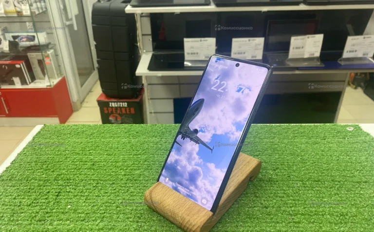 Tecno pova 6 8/256