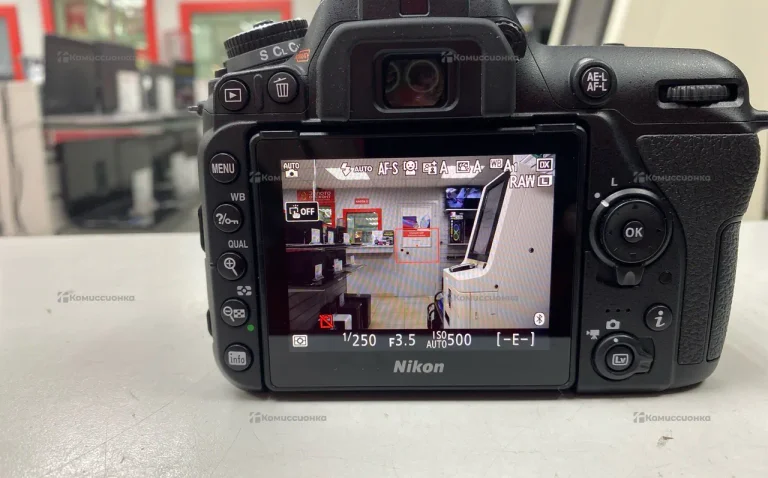 Фотоаппарат  Nikon D7500