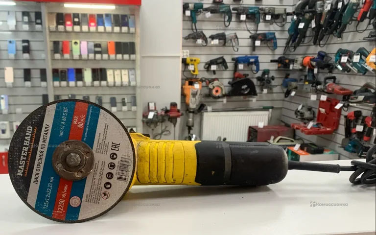 УШМ STANLEY STGS9125