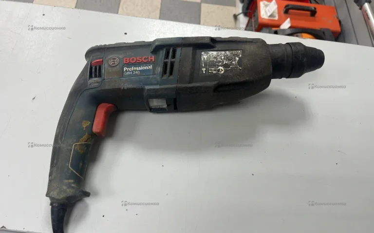 Перфоратор Bosch GBH 240