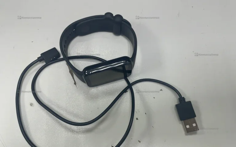 Часы  xiaomi smart band 8 pro