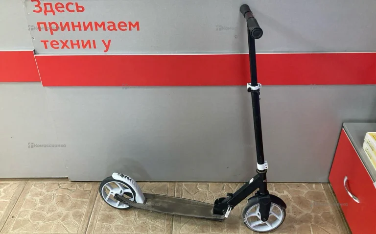 Самокат Reaction