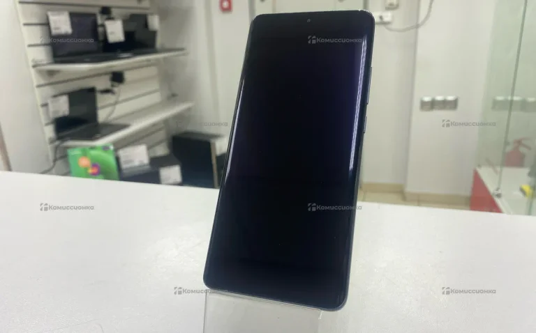 Xiaomi 12 8/128 ГБ