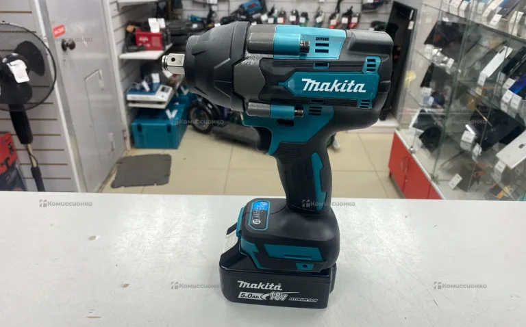 гайковерт Makita dtw700