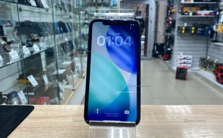 Apple iPhone 11 4/64 ГБ