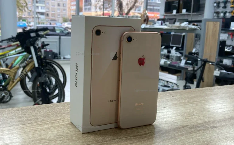 Apple iPhone 8 2/64 ГБ