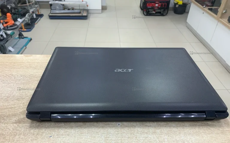 Ноутбук Acer Aspire 7741G