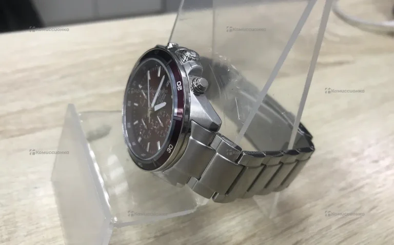 Часы Casio EFR-526 DY