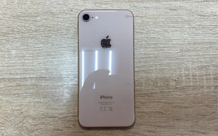 Apple iPhone 8 64 ГБ