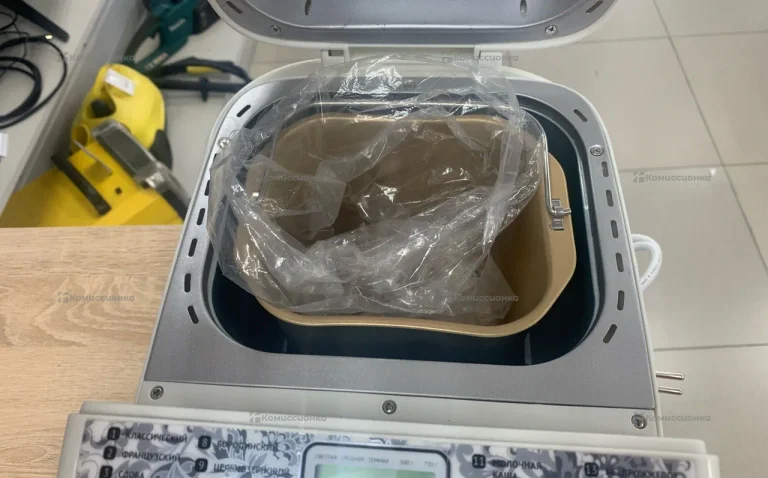 Хлебопечь Redmond 1912