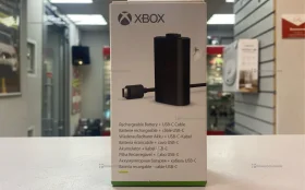 Xbox Портативный аккумулятор Microsoft Play & Char