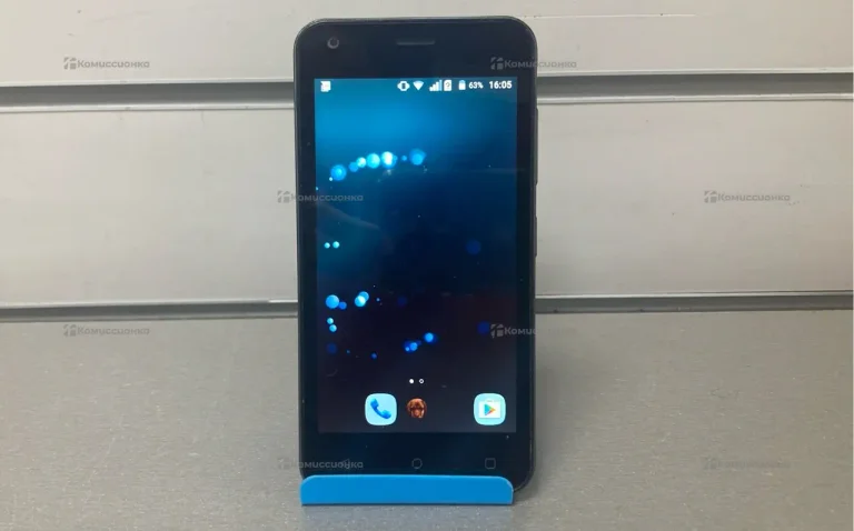 Fly FS454 Nimbus 8 1/8 ГБ