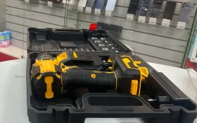 Шуруповерт DeWalt б/щ