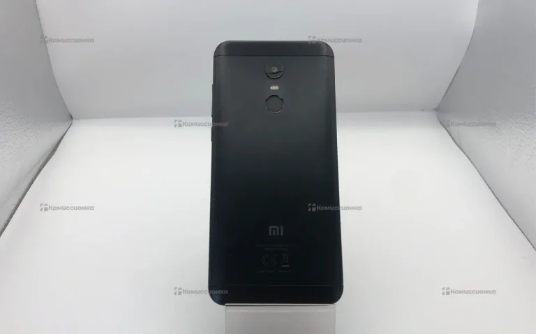 Xiaomi Redmi 5 Plus (Redmi Note 5) 3/32 ГБ