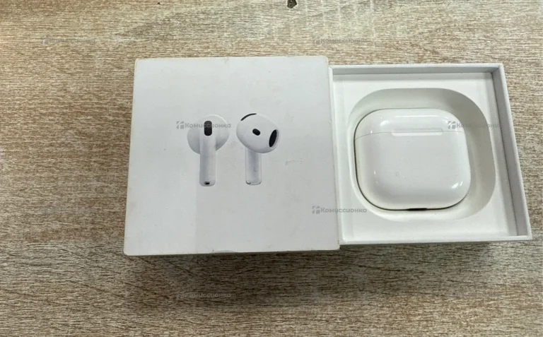 Наушники Apple AirPods 4