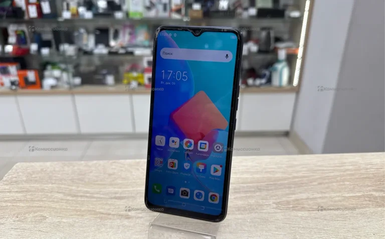 Tecno Spark 8C 4/64 ГБ