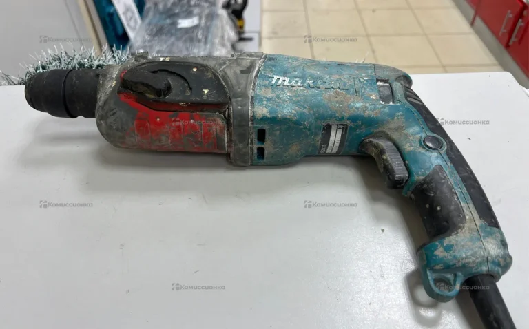 Перфоратор Makita 2470HR