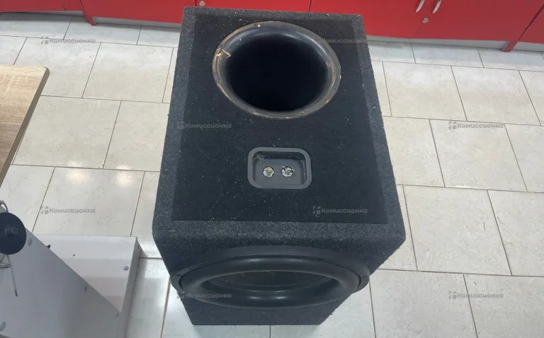 Сабвуфер с коробом
