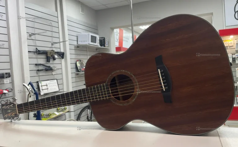 Гитара акустическая Parkwood S22M-NS