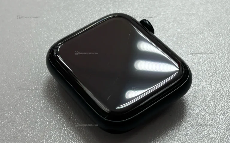 Apple Watch SE 2024 44mm