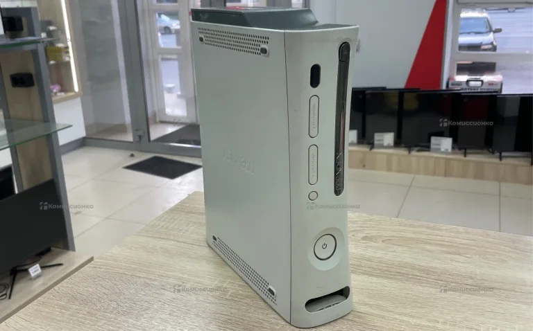 Приставка Xbox 360