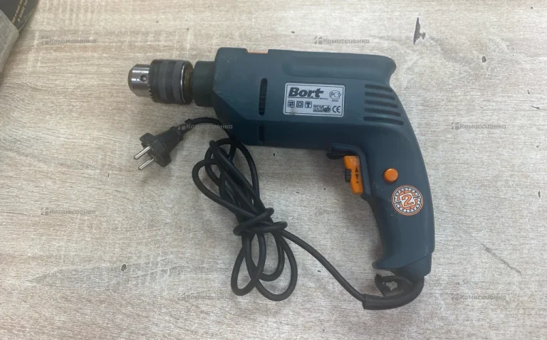 Дрель bort BSM-650