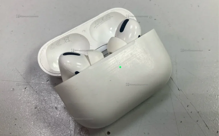 Наушники  Apple AirPods Pro