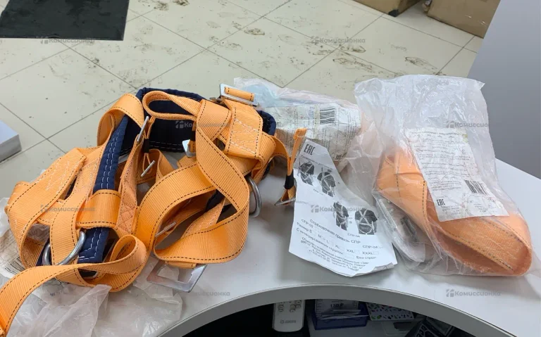 Страховочная привязь СПР-04 (M) оранжевая