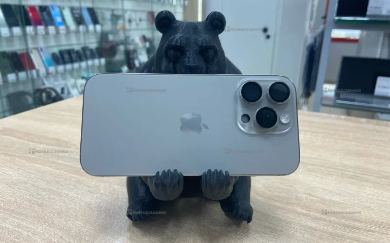 Apple iPhone 16 Pro 8/128 ГБ