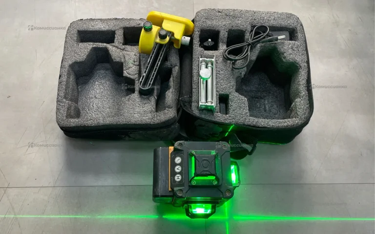 Лазерный уровень 4D GROSAM