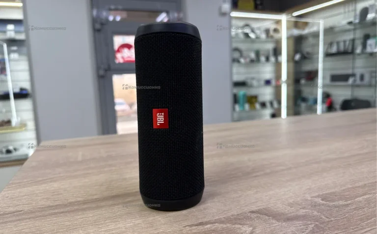 JBL Flip 4