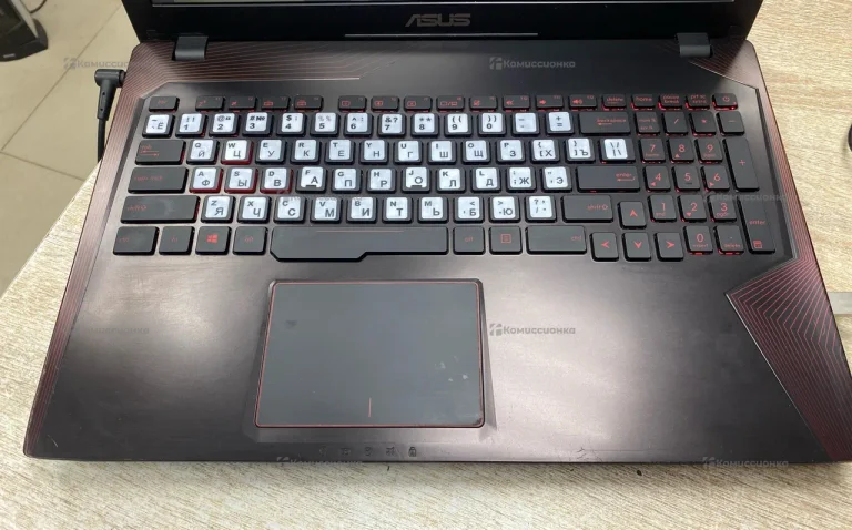 Ноутбук ASUS GL553VD
