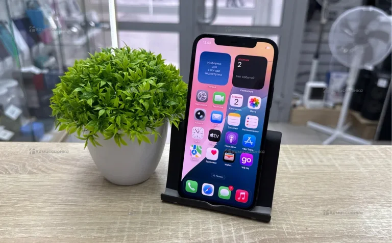 Apple iPhone 12 4/128 ГБ