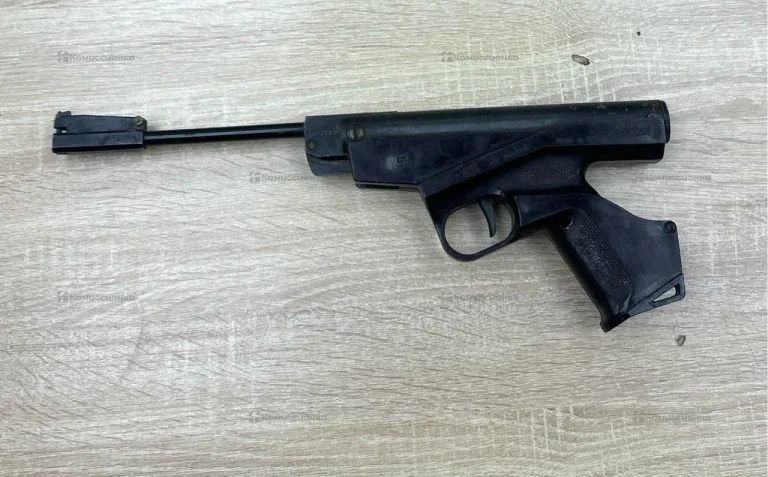 Пистолет иж-53