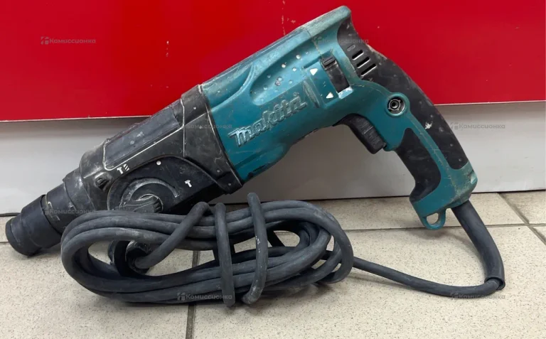 Перфоратор makita HR2470