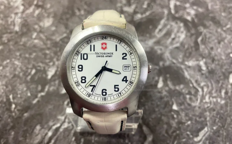 Часы  Victorinox SWISS ARMY BOSCH