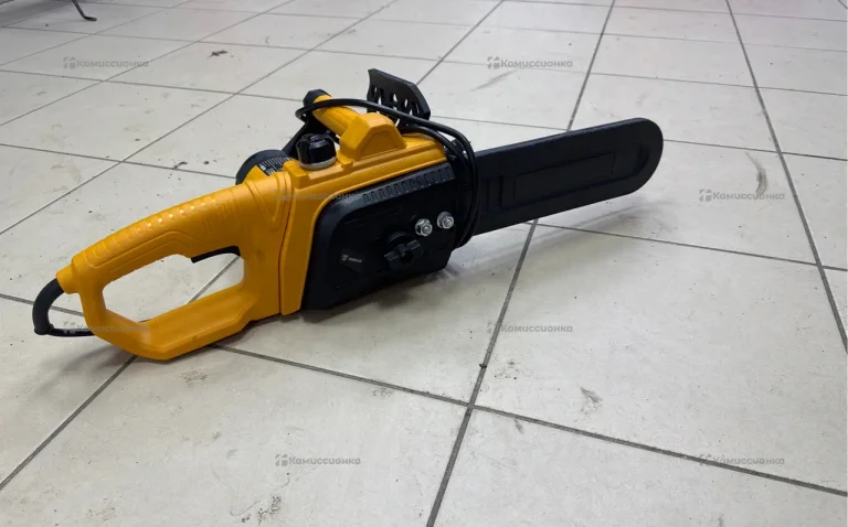 электропила цепная DEKO DKEC1600