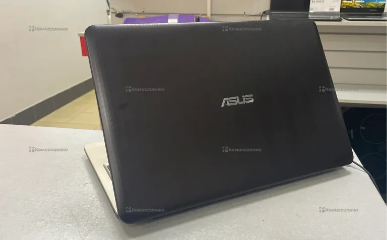 Ноутбук  asus x540y