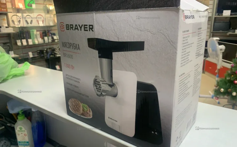 Мясорубка  brayer br1600