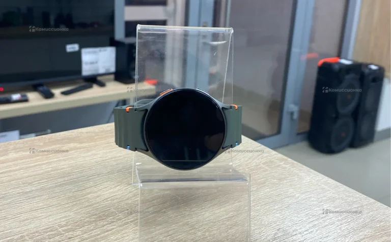 Часы  Galaxy watch 7