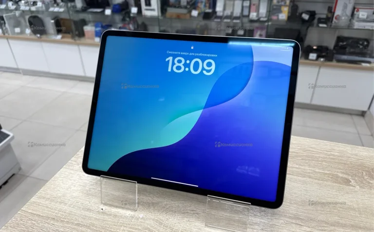 Планшет Apple iPad Pro 12,9 128GB 6 поколение
