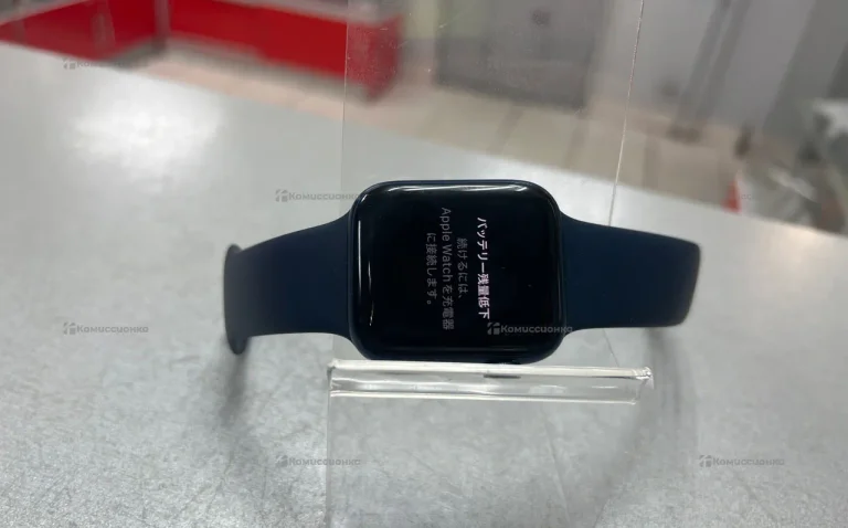 Часы  Apple Watch Series 6 44mm