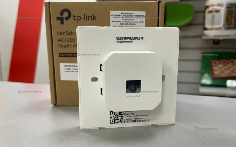 Точка доступа TP-Link Omada EAP230-Walk