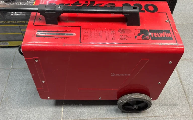 Сварочный аппарат Telwin Artika 220