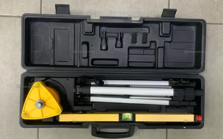 строительный уровень Ермак