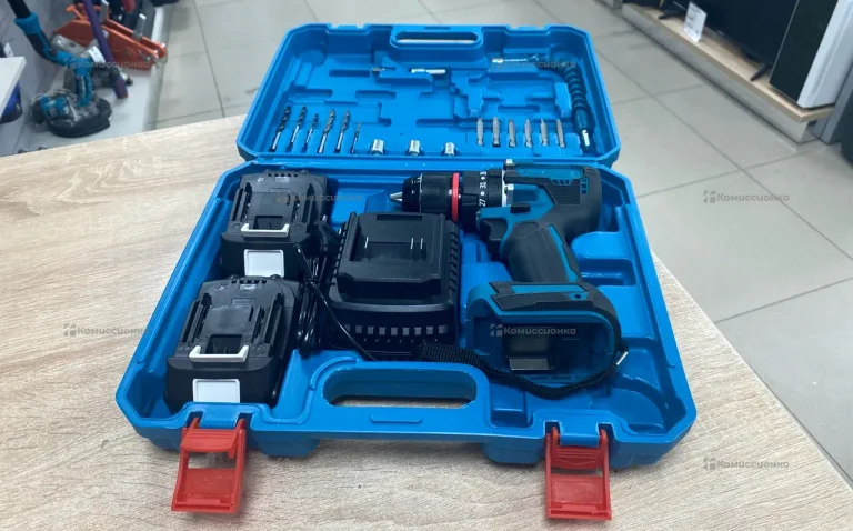 Дрель-шуруповёрт Makita BL1020 (реплика)