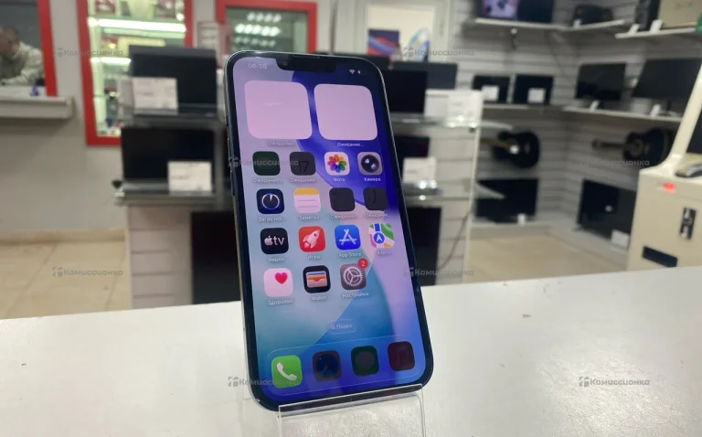 Apple iPhone 13 4/128 ГБ