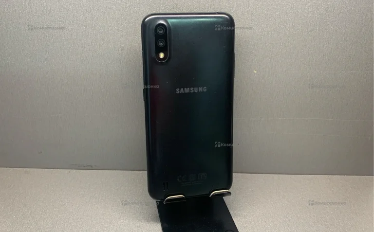 Samsung Galaxy A01 2/16 ГБ