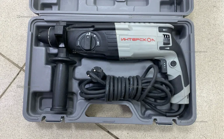 Перфоратор Интерскол П-26/800ЭР